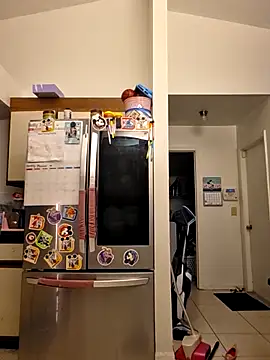 Snapshot of DaddysKitten0715 chatting on April 16, 5:08 am DaddysKitten0715 online show from April 16, 5:08 am