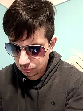 Robbie 1987 online show from April 28, 8:14 pm