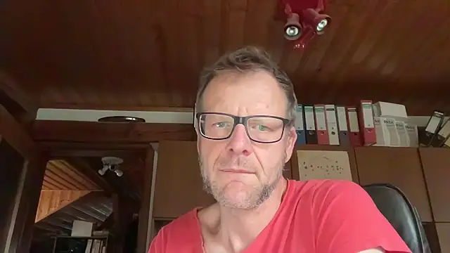 Snapshot of o_florian_o1 chatting on July 7, 4:59 am o florian o1 online show from July 7, 4:59 am