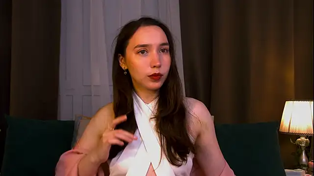 Suzaneey online show from July 11, 6:54 pm