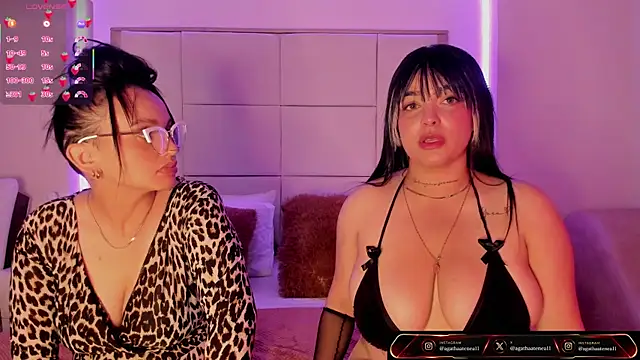 Agatha Atenea11 online show from April 30, 2:40 am