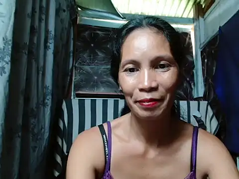 Honeychel online show from May 4, 7:59 am