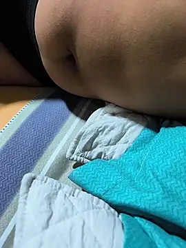 Kitty0nly online show from April 22, 3:42 am