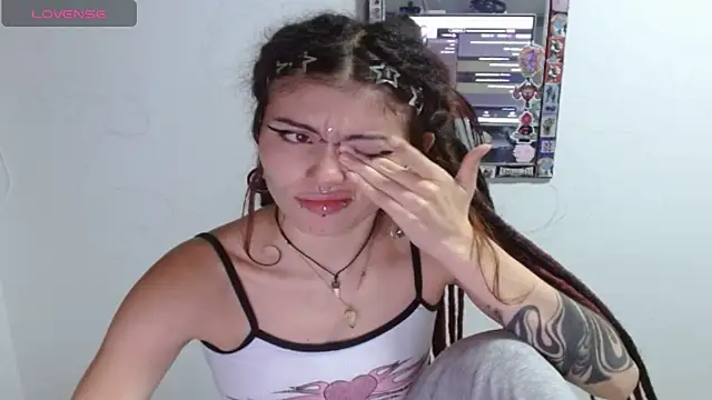 Snapshot of giulietta_monsalve chatting on May 2, 4:28 am giulietta monsalve online show from May 2, 4:28 am