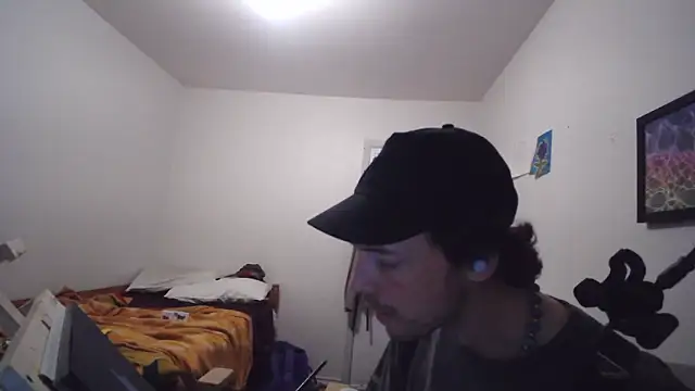 JohnnyMoves online show from May 7, 3:45 am