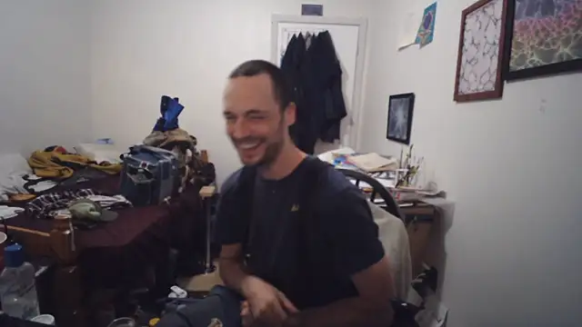 JohnnyMoves online show from June 29, 4:19 am
