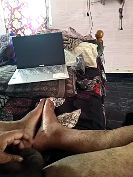 Snapshot of sandy-son chatting on April 16, 5:19 am sandy-son online show from April 16, 5:19 am