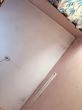 Snapshot of _beast_0001 chatting on April 16, 7:20 am beast 0001 online show from April 16, 7:20 am