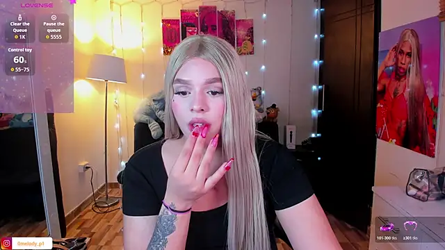 Melody p online show from May 17, 7:43 pm