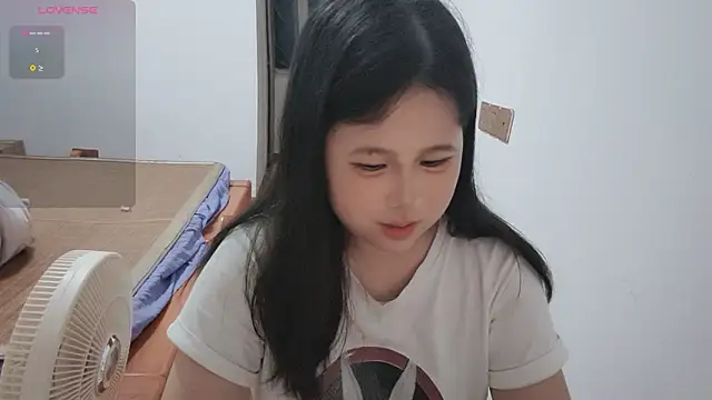 66-hannah-66 online show from June 8, 1:44 pm
