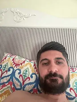 Snapshot of fatihbry657 chatting on April 16, 11:33 am fatihbry657 online show from April 16, 11:33 am