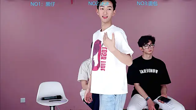 Y-lucky01 online show from April 16, 1:56 pm