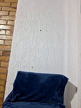 Backdoor Newbie online show from May 10, 11:48 am