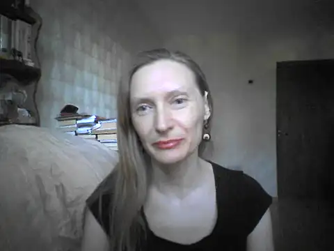 LunaBelle8 online show from June 2, 4:31 pm