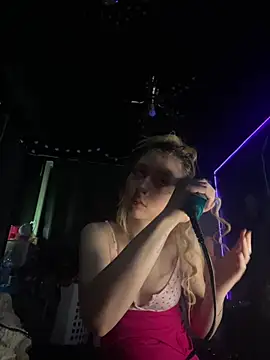 Spoilmedaddy732 online show from June 27, 7:30 pm