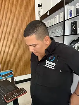 Patricio 02 online show from April 29, 8:37 pm