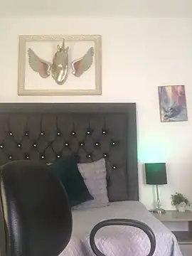 Snapshot of anastassiaa_57 chatting on June 12, 10:14 am anastassiaa 57 online show from June 12, 10:14 am