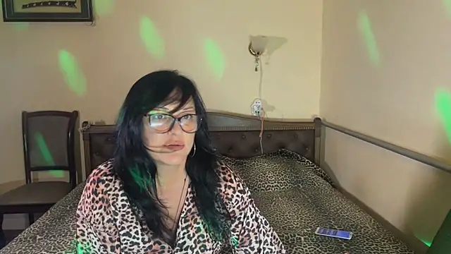 OxiLovex online show from July 18, 8:56 pm