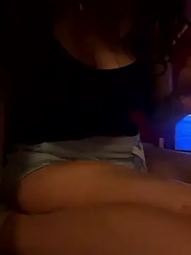 LaylaLush69 online show from May 4, 7:21 pm