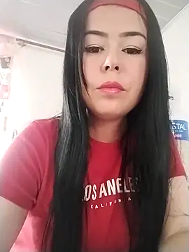 julietaflame online show from April 26, 7:11 pm