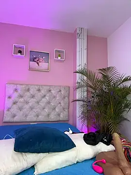 caro lovings online show from July 18, 3:44 am