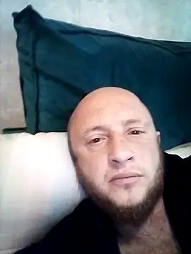 Snapshot of Yurka1935 chatting on May 28, 4:43 am Yurka1935 online show from May 28, 4:43 am