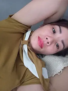Isabella pusy online show from June 14, 4:36 am