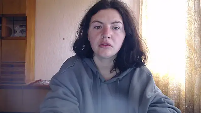 AlinaxJames online show from May 11, 7:14 am