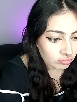 cattvalentinee online show from April 18, 2:04 am