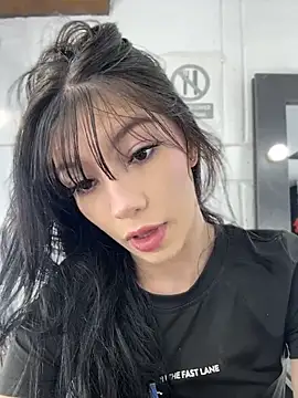 Snapshot of Maddison_Foxxx chatting on July 13, 1:36 pm Maddison Foxxx online show from July 13, 1:36 pm