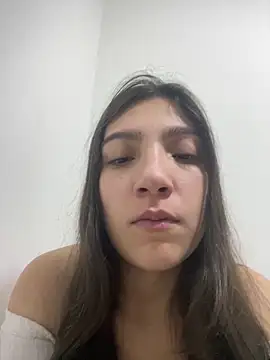 Snapshot of Soffy_20 chatting on May 2, 5:51 pm Soffy 20 online show from May 2, 5:51 pm