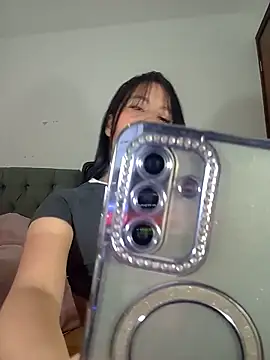 kim naomy13 online show from May 26, 11:45 pm