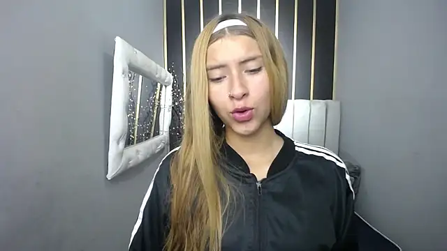 nancy blonde online show from May 11, 1:06 pm