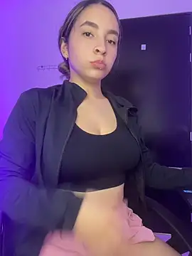 JUANITA07 online show from May 23, 12:42 pm