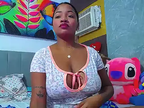 Brunett sexy1 online show from May 17, 7:28 am