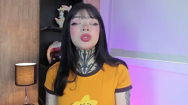 hanna riu online show from May 23, 2:21 pm