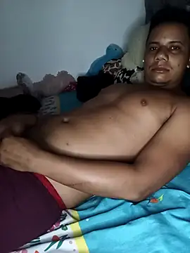 ReinaldoZapata online show from April 29, 3:27 pm