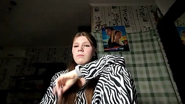 SharyLoughty online show from May 8, 4:12 pm