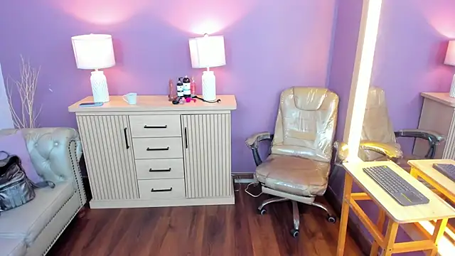 Snapshot of vailoetharris chatting on July 7, 11:47 am vailoetharris online show from July 7, 11:47 am
