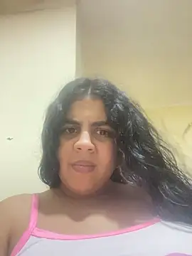 Carolina caro online show from May 10, 1:00 am