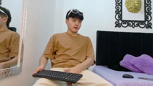LunayDream online show from July 16, 1:06 pm
