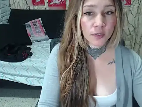 VickyBonnety online show from May 16, 4:09 am