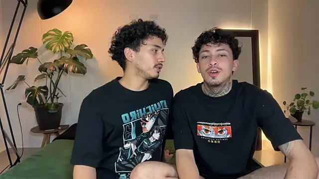 Noah and Steven online show from May 10, 10:59 pm