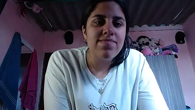Snapshot of Aurora_0785 chatting on July 29, 6:50 pm Aurora 0785 online show from July 29, 6:50 pm