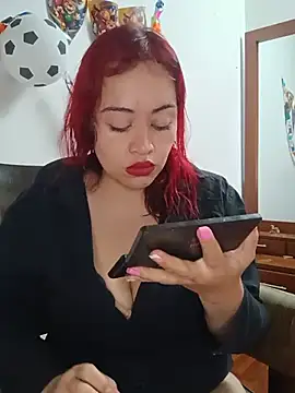 Snapshot of Amaranta-Luque chatting on June 25, 4:22 pm Amaranta-Luque online show from June 25, 4:22 pm
