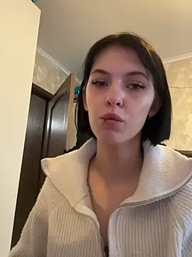 sennie x online show from May 1, 12:43 pm