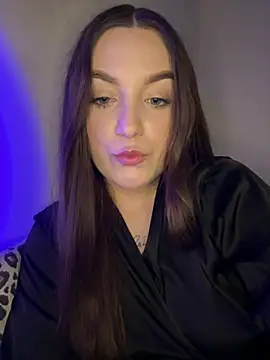 kisaaaaaa online show from May 8, 10:59 pm