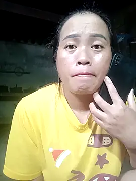 phuongtrinh1 online show from May 23, 11:53 pm