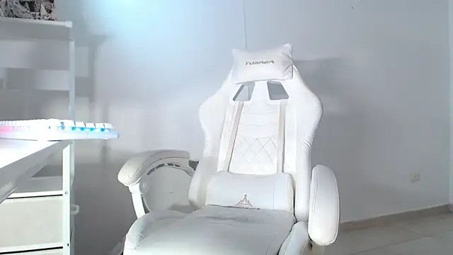 CaishenX  online show from May 27, 3:14 am