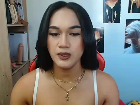 YourHot Nica online show from May 6, 1:25 am